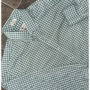 Onward Reserve Classic Fit Performance Button Down‎ Green Gingham Check Medium